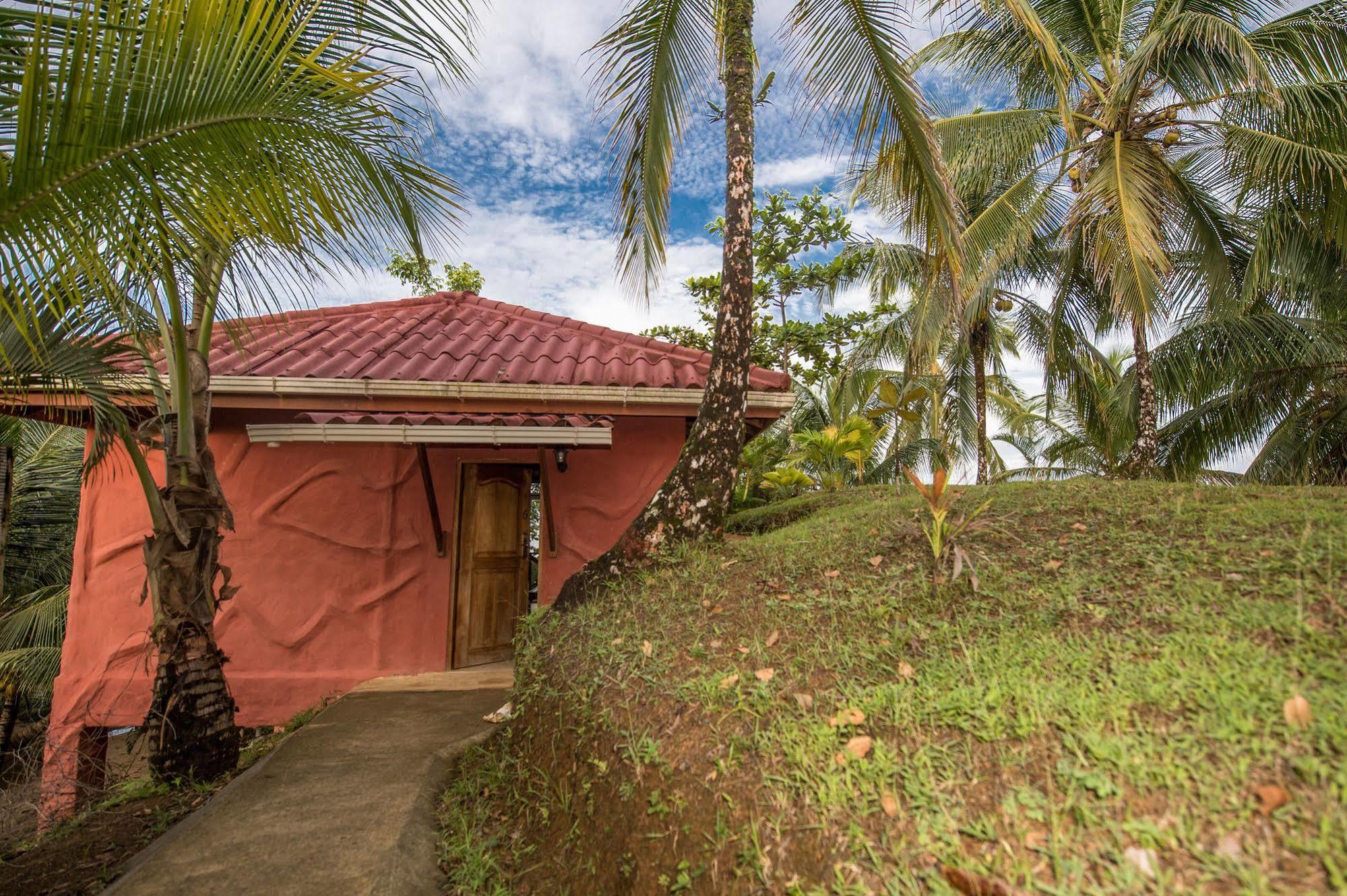 Popa Paradise Beach Resort Buena Vista  Exterior foto